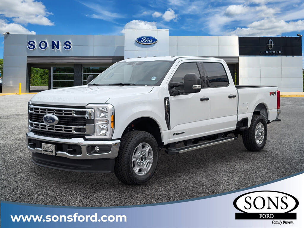 2026 Ford F-350 Super Duty XLT Crew Cab 4WD