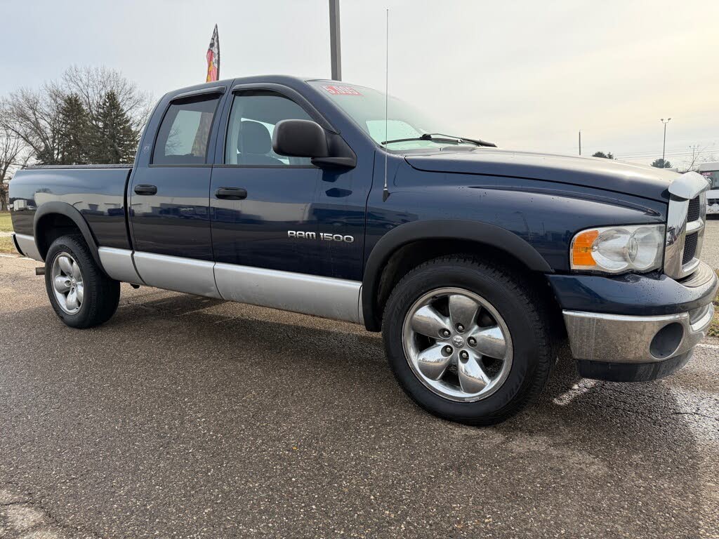 2003 Dodge RAM 1500 ST Quad Cab RWD