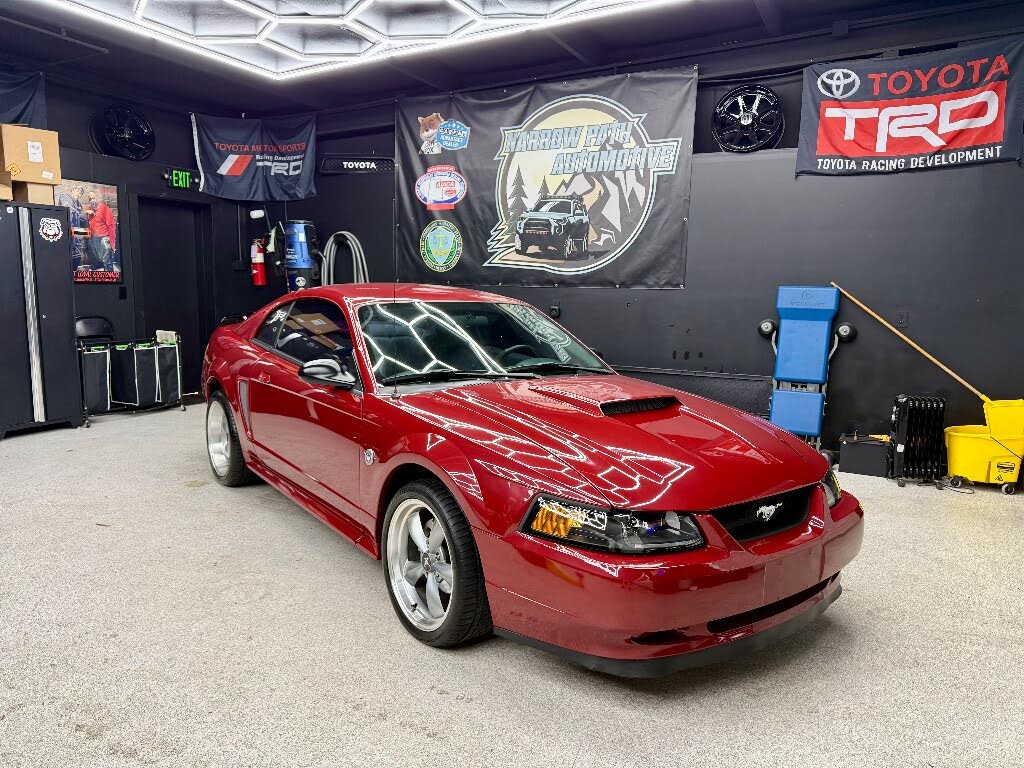 2004 Ford Mustang GT Coupe RWD