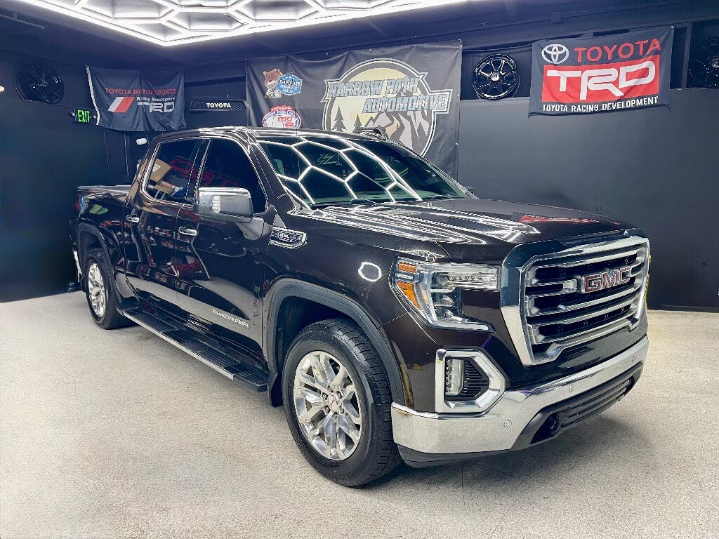 2020 GMC Sierra 1500 SLT Crew Cab 4WD