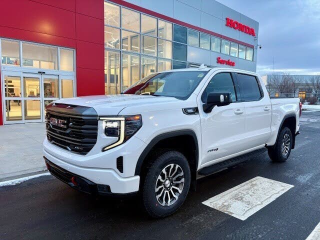 2022 GMC Sierra 1500 AT4 Crew Cab 4WD