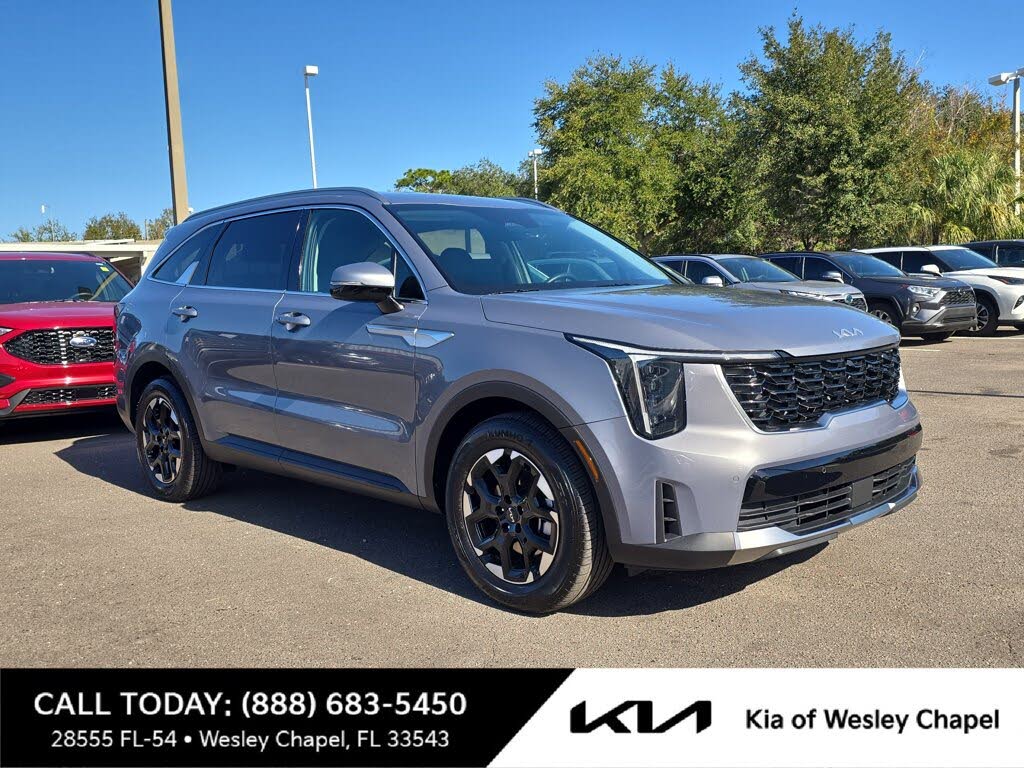 2025 Kia Sorento S FWD