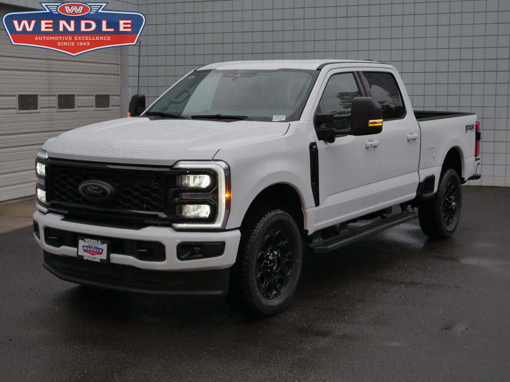 2026 Ford F-350 Super Duty XLT Crew Cab 4WD