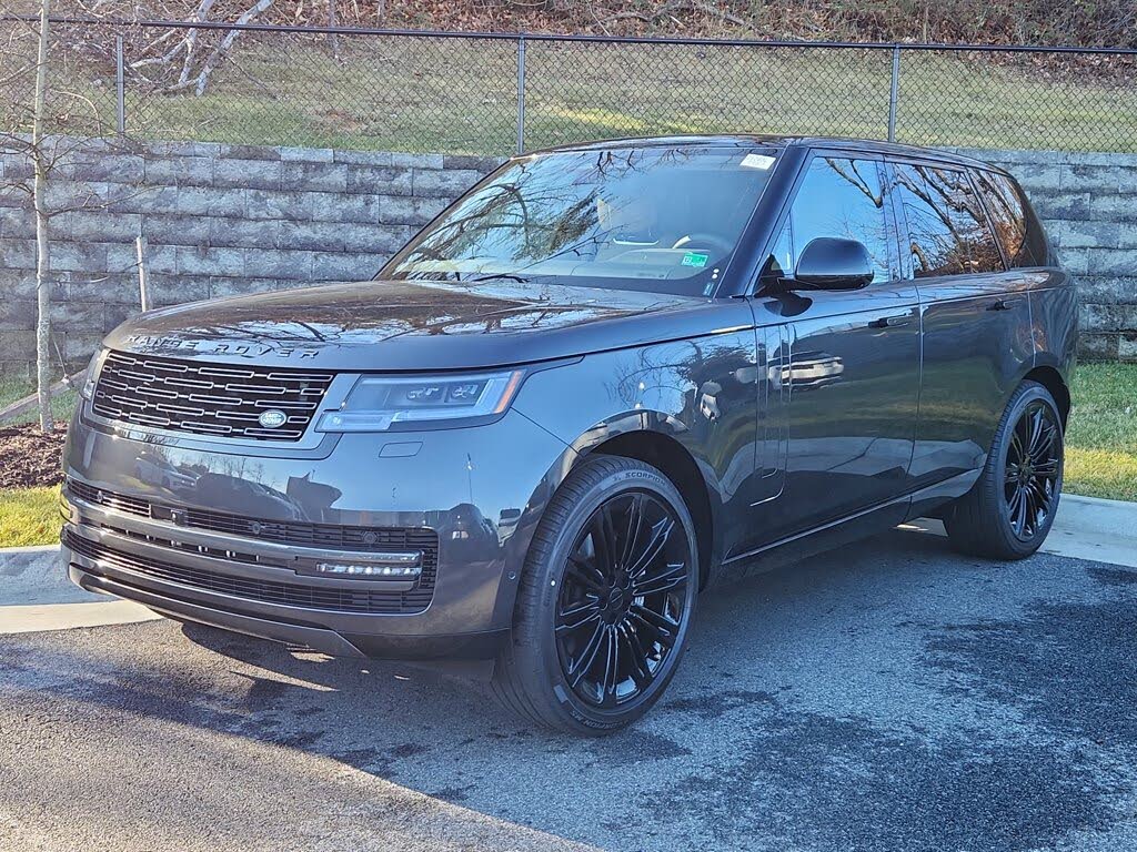 2026 Land Rover Range Rover P400 SE AWD