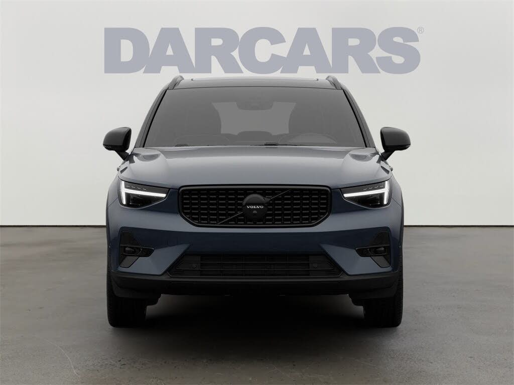 2026 Volvo XC40 B5 Ultra Black Edition AWD