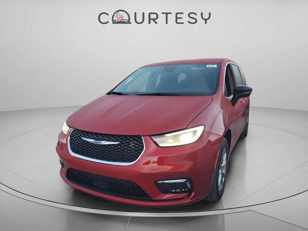 2026 Chrysler Pacifica Select AWD