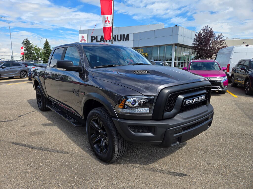2024 RAM 1500 Classic Warlock Crew Cab 4WD