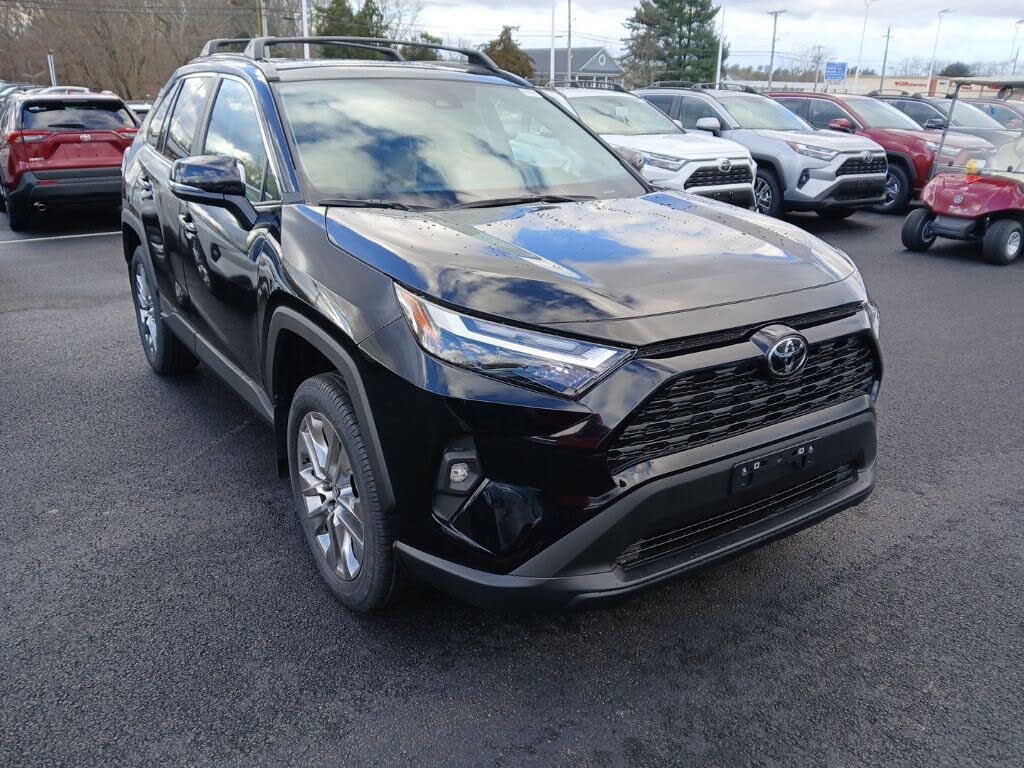 2025 Toyota RAV4 XLE Premium AWD