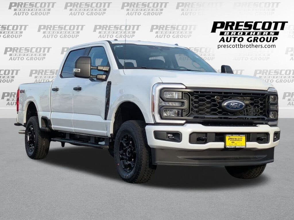 2026 Ford F-250 Super Duty XL Crew Cab 4WD