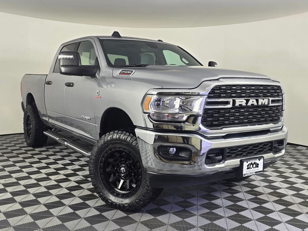 2024 RAM 2500 Big Horn Crew Cab 4WD