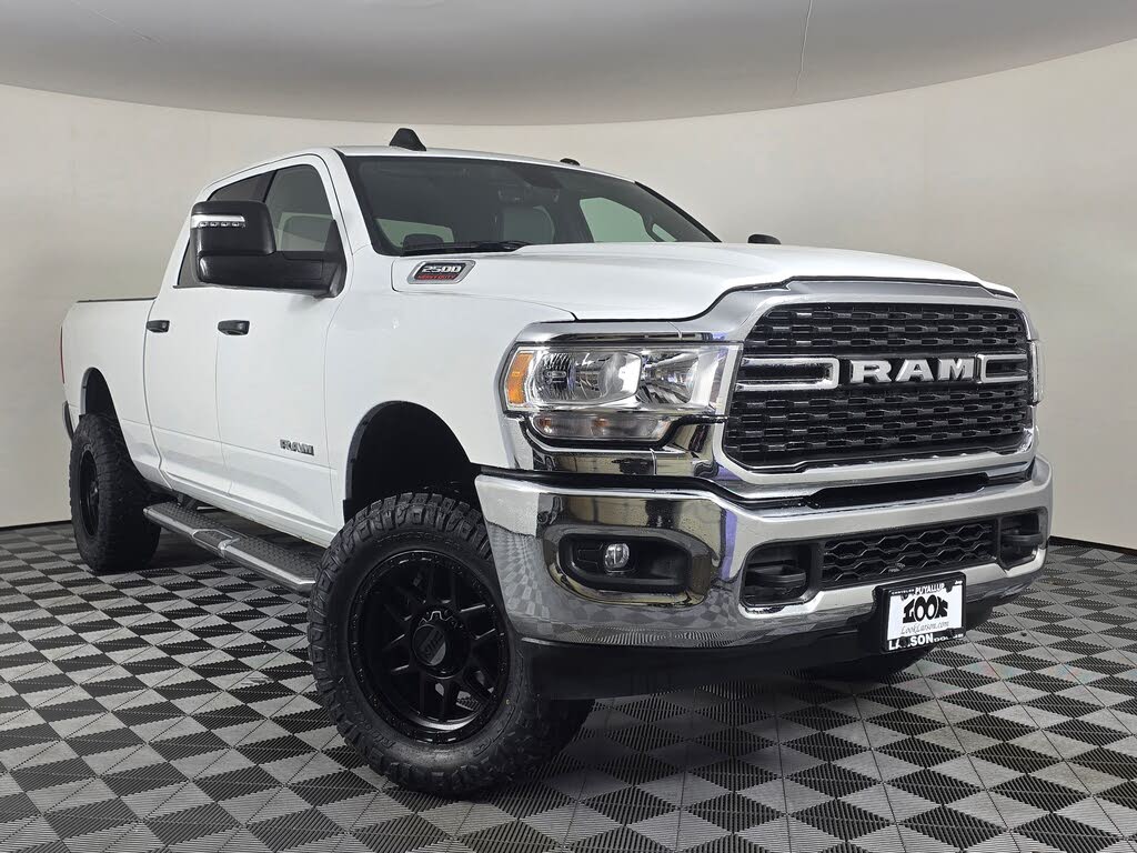 2024 RAM 2500 Big Horn Crew Cab 4WD