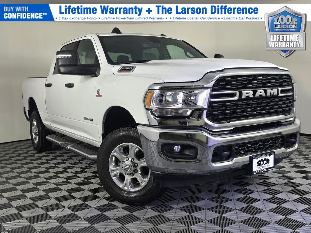 2024 RAM 2500 Big Horn Crew Cab 4WD