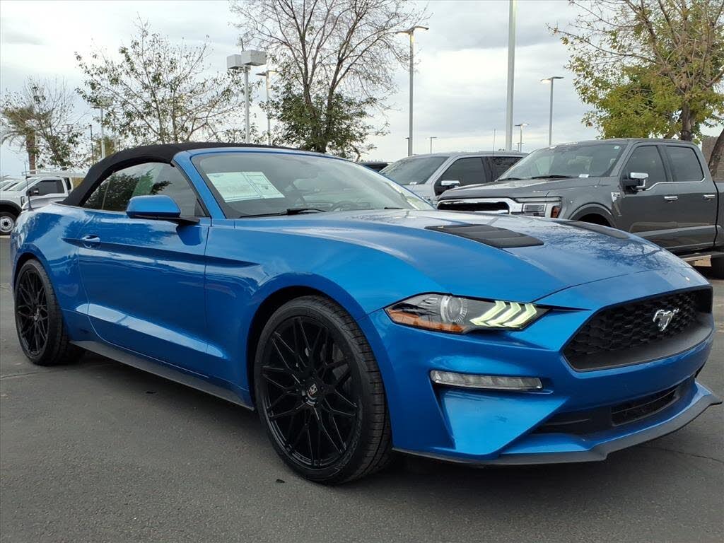 2019 Ford Mustang EcoBoost Convertible RWD