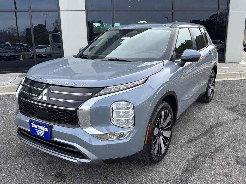 2026 Mitsubishi Outlander SE FWD