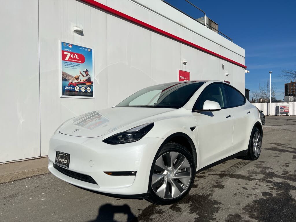 Tesla Model Y Long Range AWD 2023