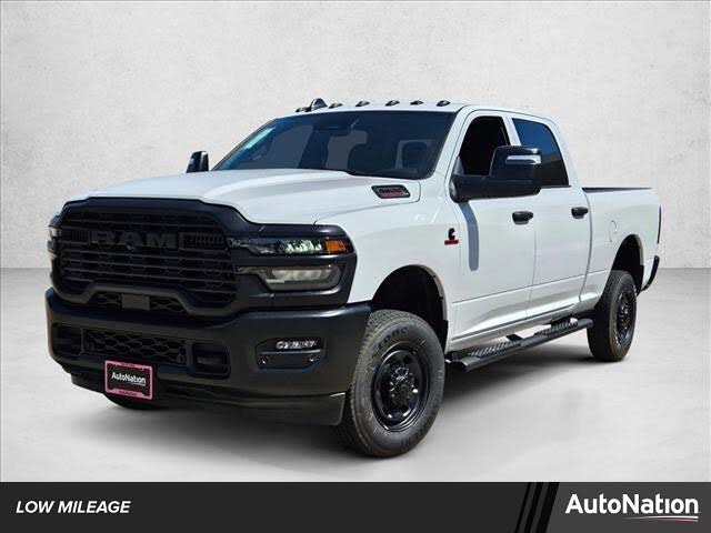2025 RAM 2500 Tradesman Crew Cab 4WD