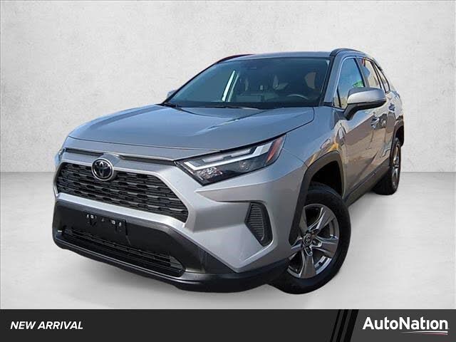 2025 Toyota RAV4 XLE AWD