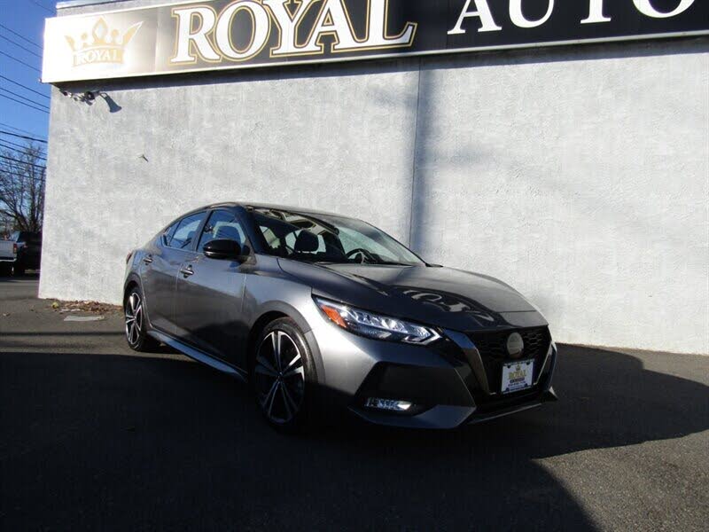 2022 Nissan Sentra SR FWD