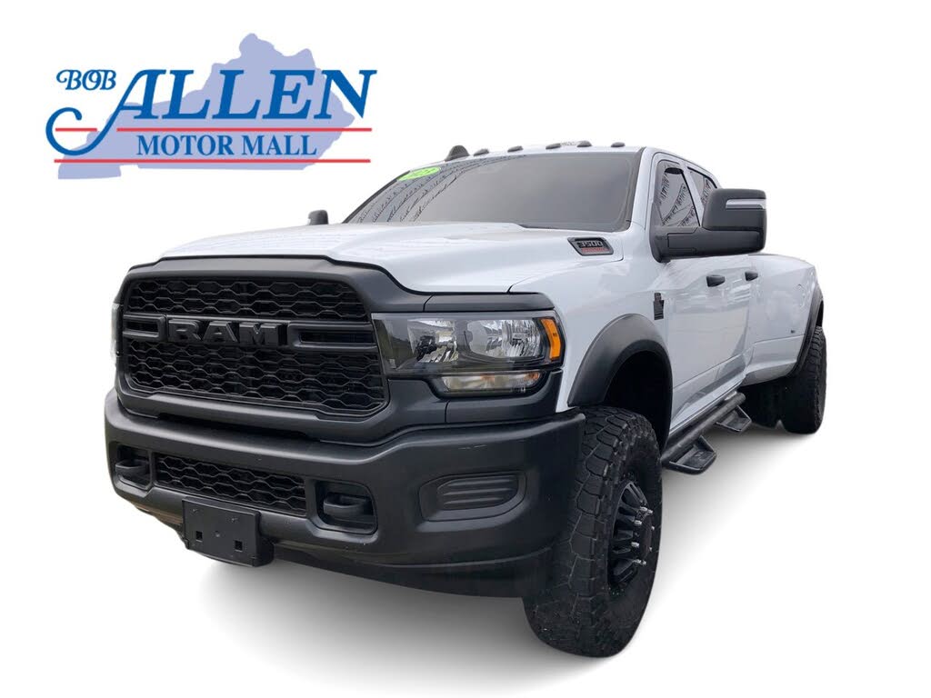 2023 RAM 3500 Tradesman Crew Cab LB DRW 4WD