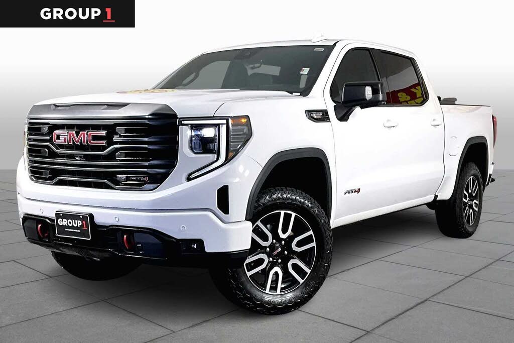 2024 GMC Sierra 1500 AT4 Crew Cab 4WD