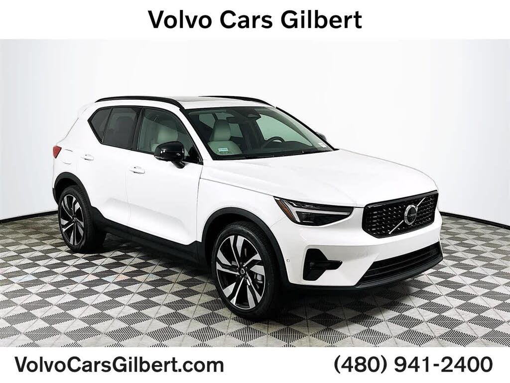 2026 Volvo XC40 B5 Ultra AWD
