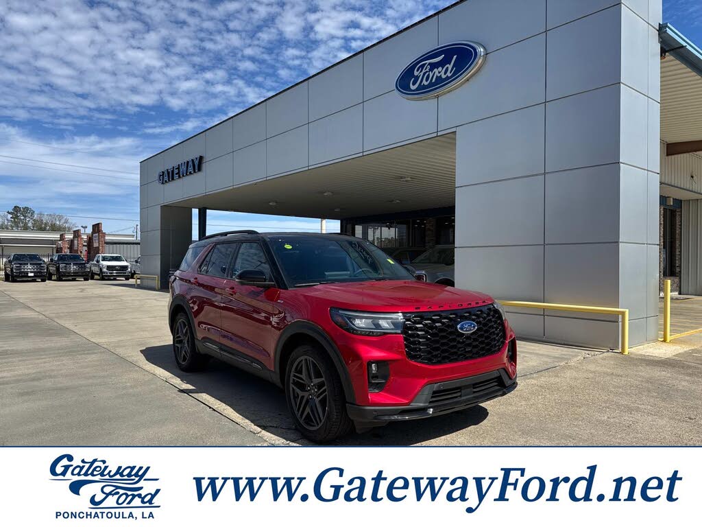 2025 Ford Explorer ST-Line RWD