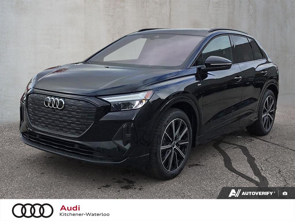 2026 Audi Q4 e-tron quattro Premium 55