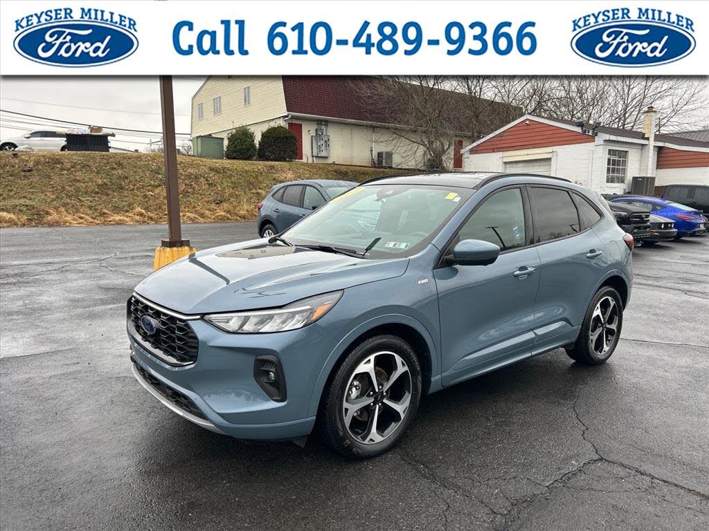 2023 Ford Escape ST-Line Select AWD