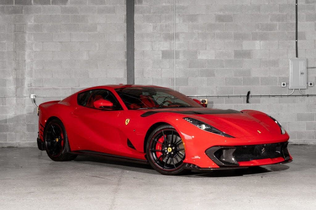 2022 Ferrari 812 Competizione