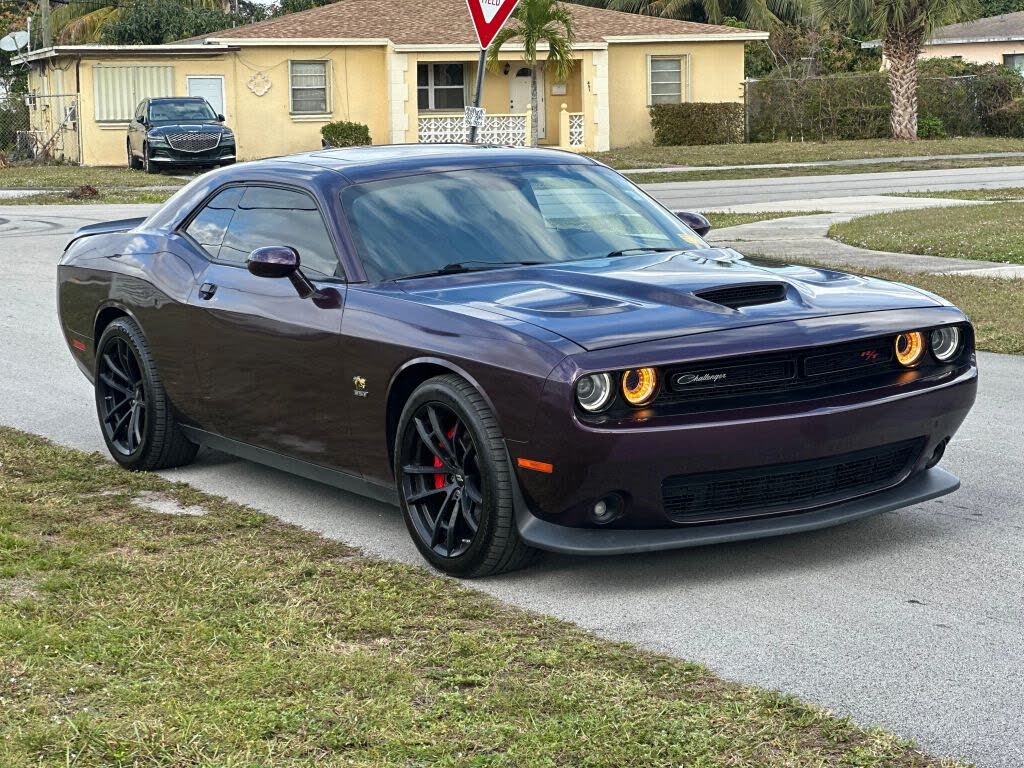 2021 Dodge Challenger R/T Scat Pack RWD