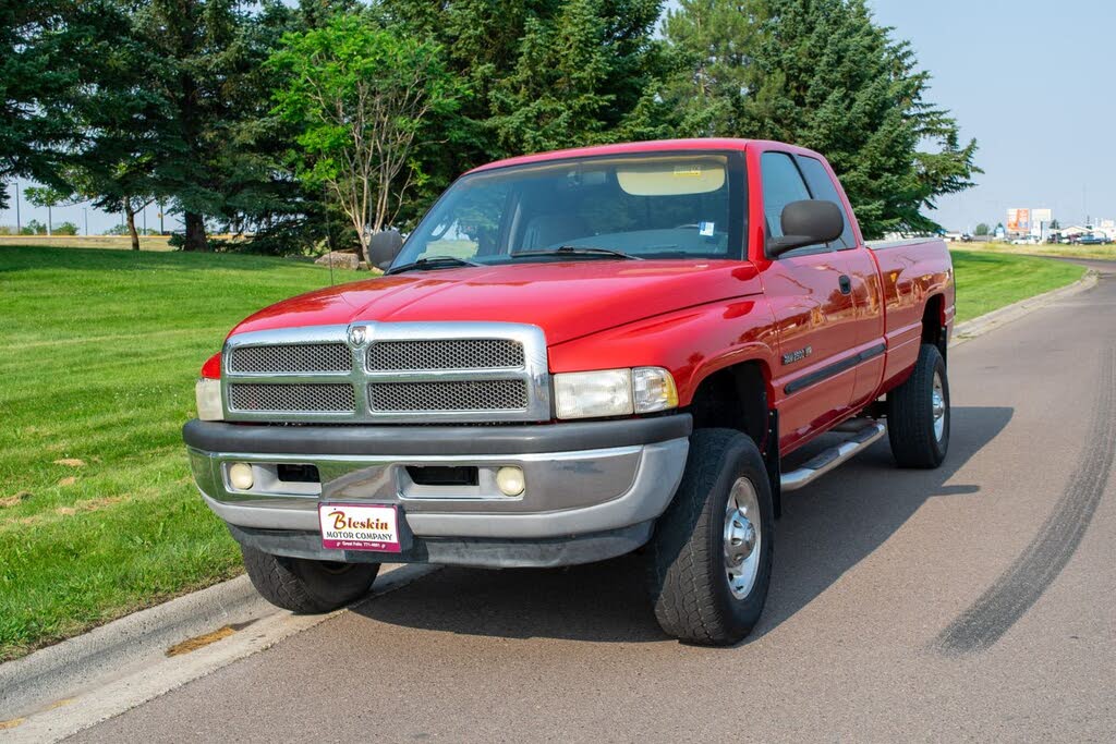 2000 Dodge RAM 2500 ST Quad Cab 4WD