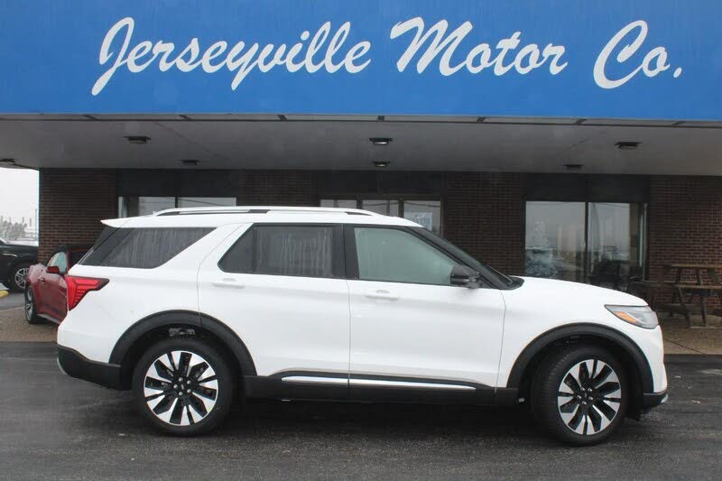 2026 Ford Explorer Platinum AWD