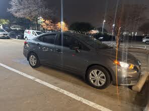 Nissan Versa S FWD