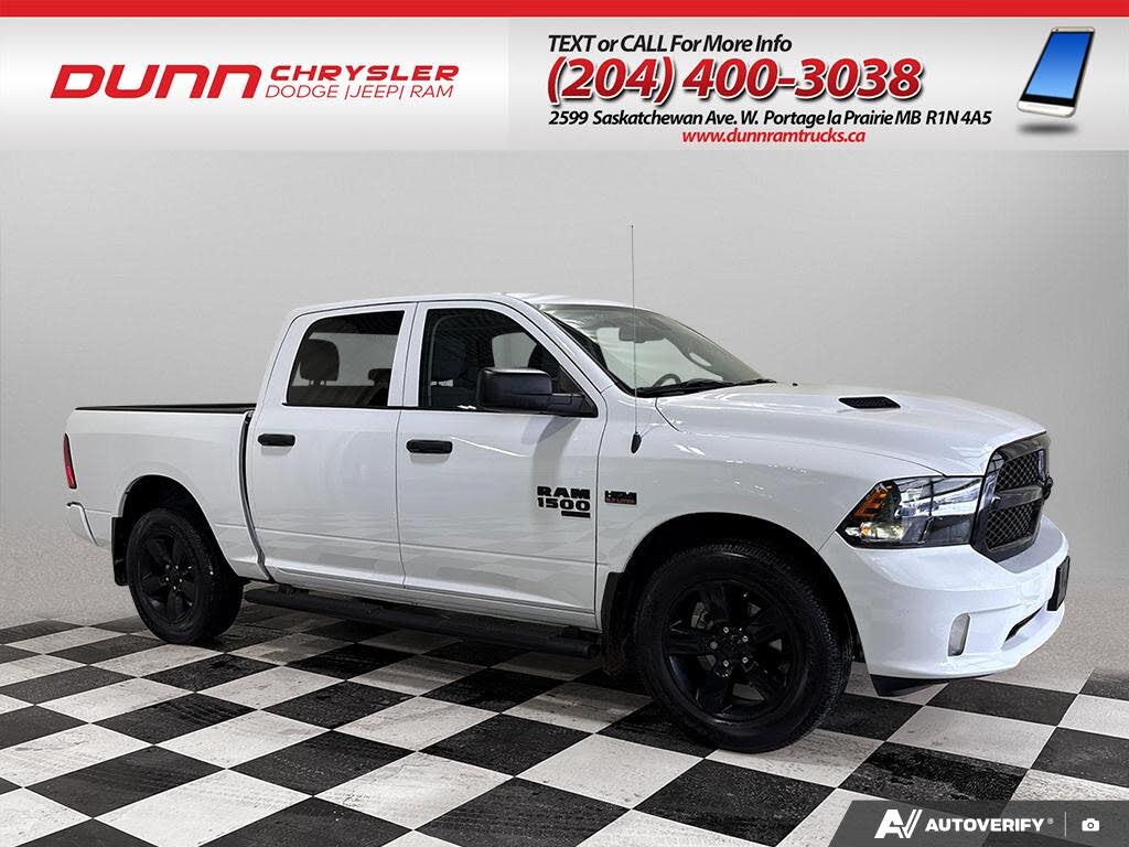 RAM 1500 Classic Express Crew Cab 4WD 2023