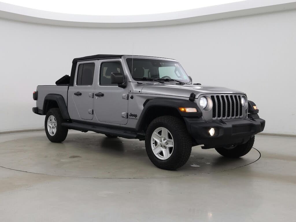 2020 Jeep Gladiator Sport S Crew Cab 4WD