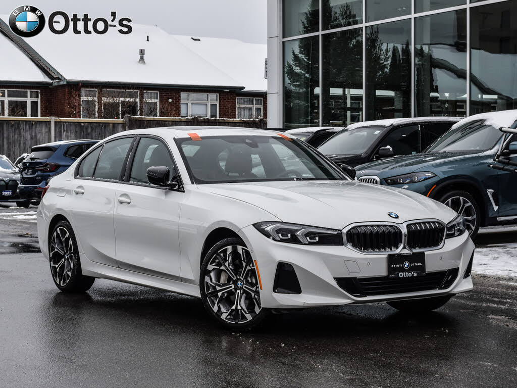 BMW 3 Series 330i xDrive 2025