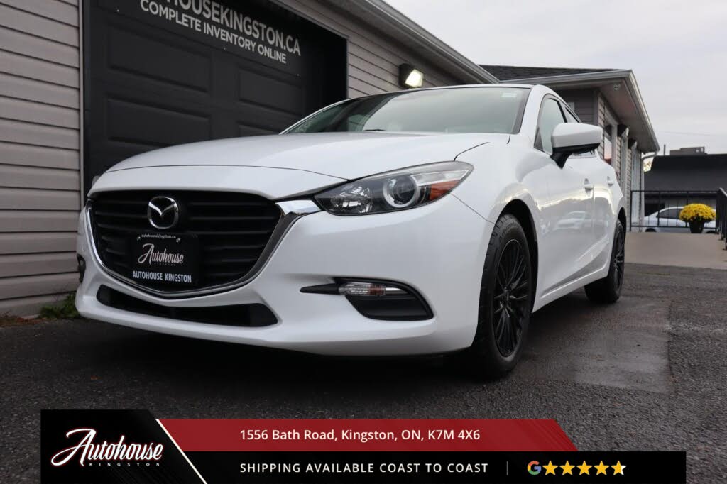 2018 Mazda MAZDA3 SE
