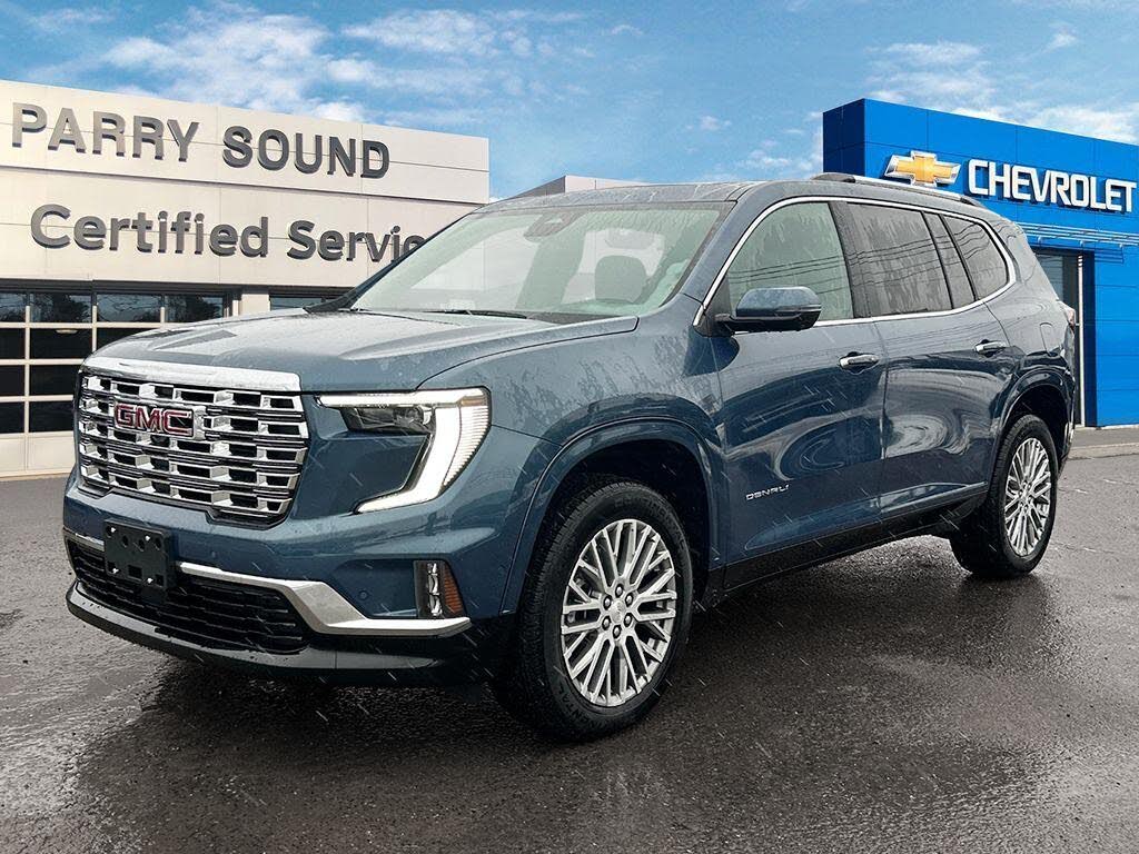 2026 GMC Acadia Denali AWD