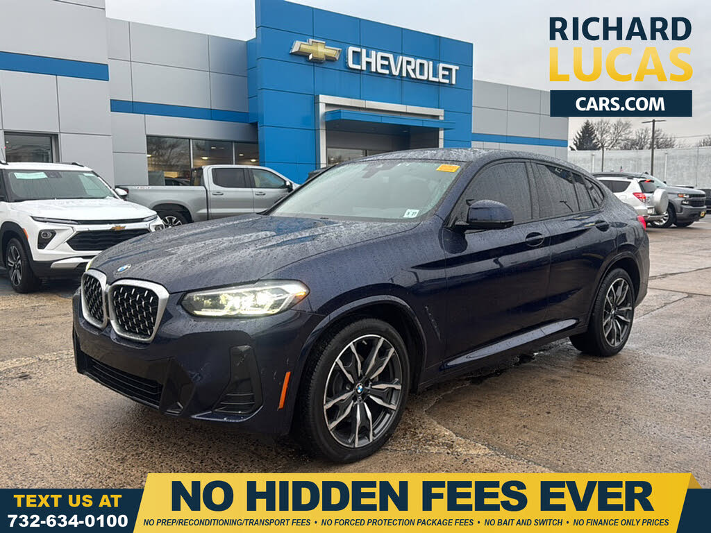 2022 BMW X4 xDrive30i AWD