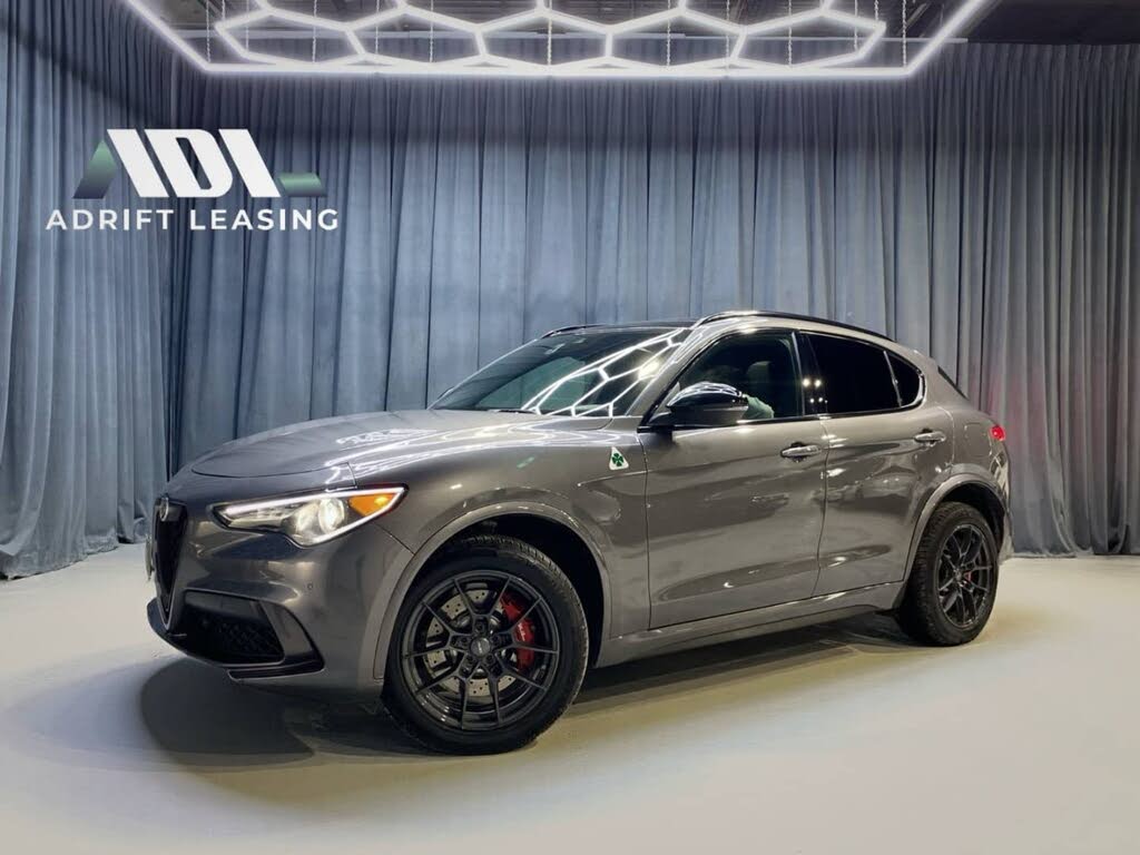 2023 Alfa Romeo Stelvio Quadrifoglio AWD