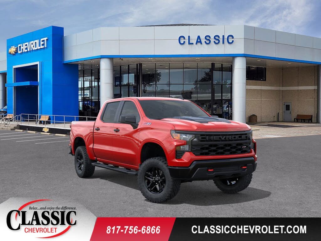 2026 Chevrolet Silverado 1500 Custom Trail Boss Crew Cab 4WD