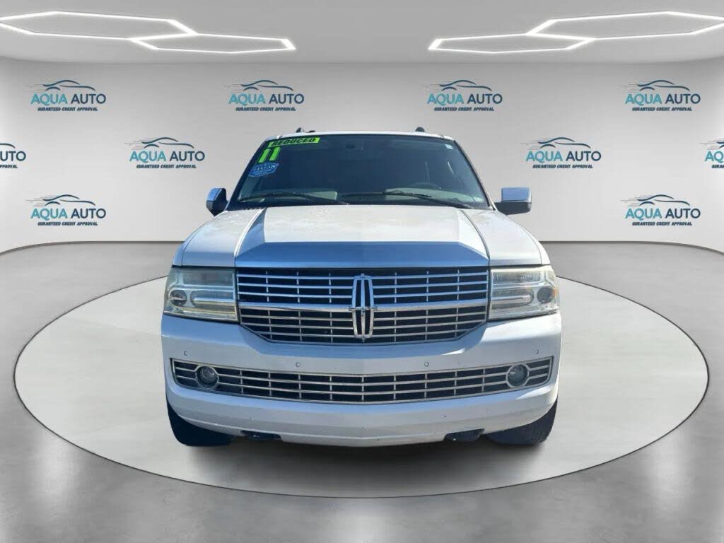 2011 Lincoln Navigator RWD