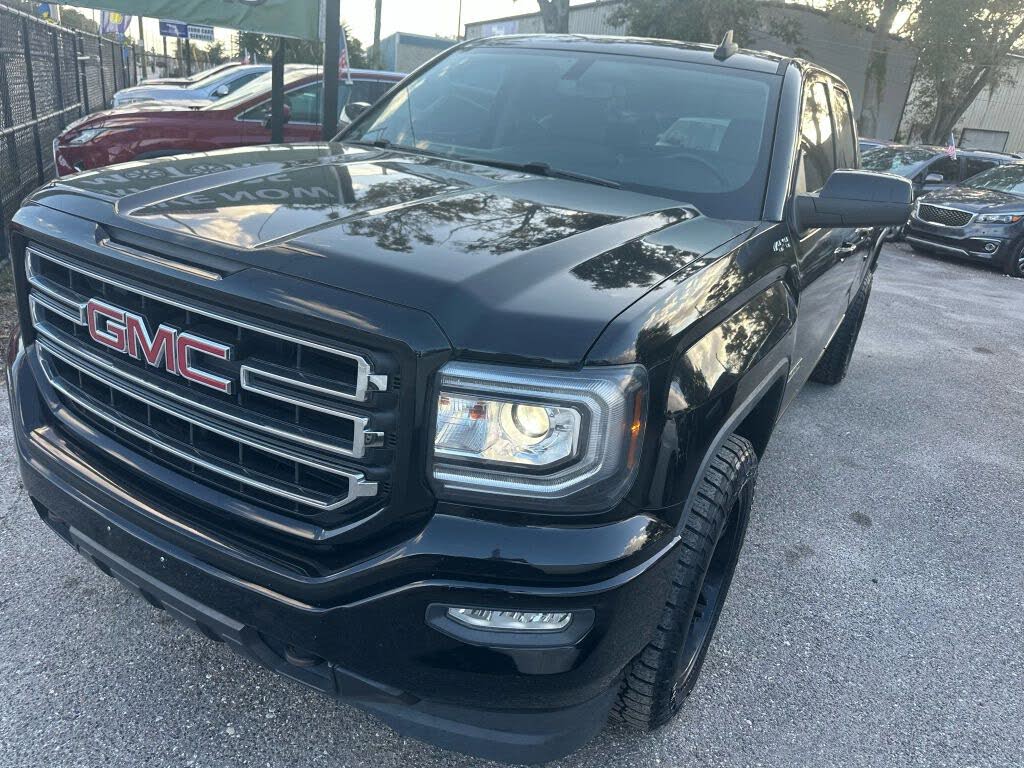 2017 GMC Sierra 1500 Base Double Cab 4WD