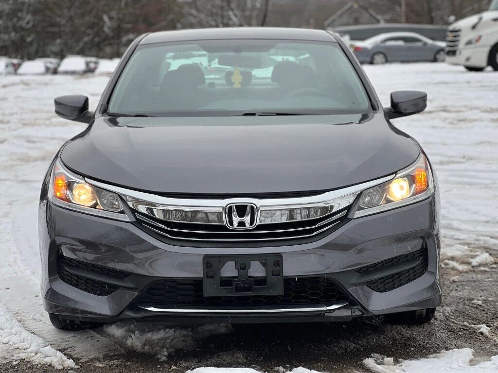 2017 Honda Accord LX FWD