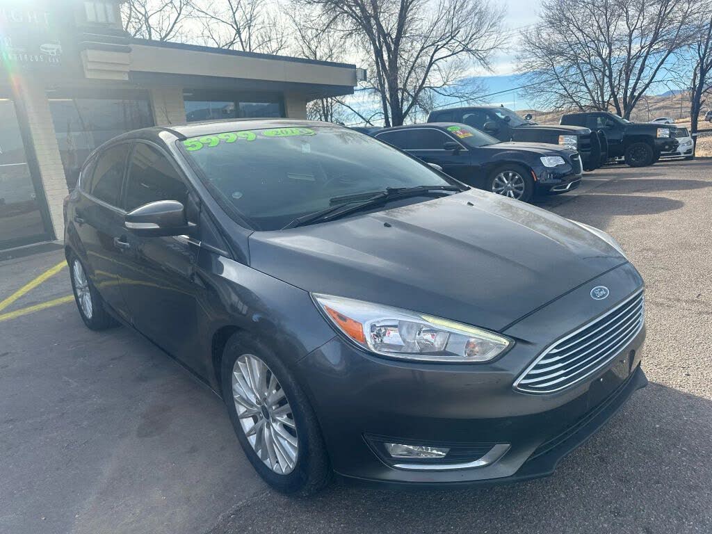 2018 Ford Focus Titanium Hatchback