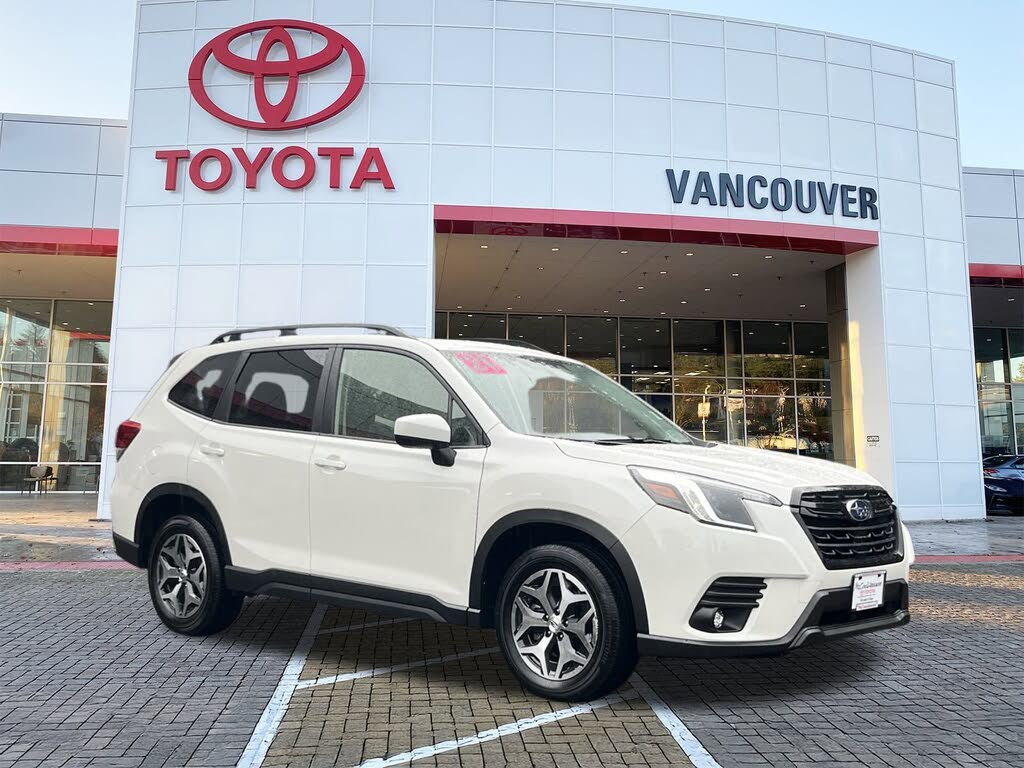 2024 Subaru Forester Premium Crossover AWD
