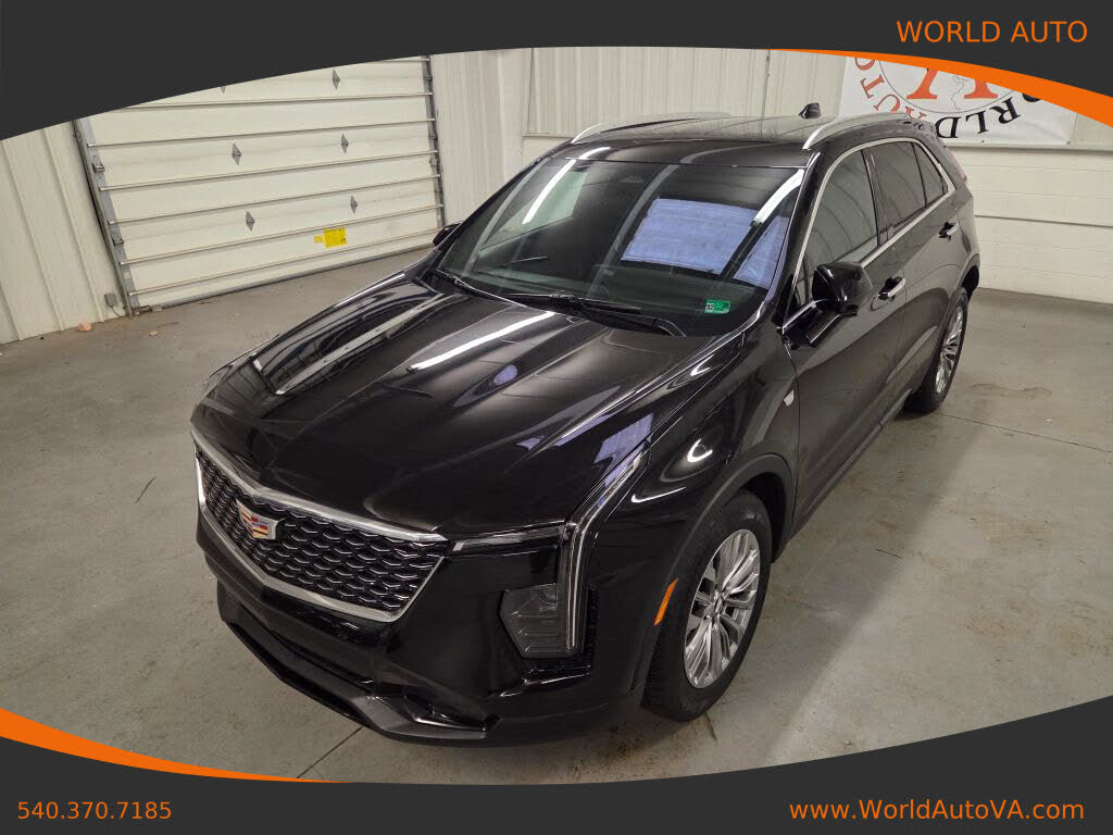2025 Cadillac XT4 Premium Luxury FWD