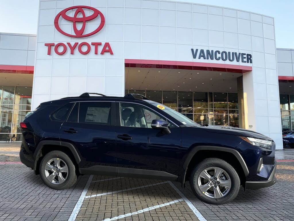 2025 Toyota RAV4 XLE AWD