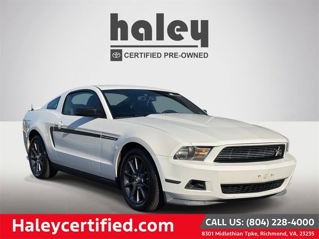 2011 Ford Mustang V6 Premium Coupe RWD