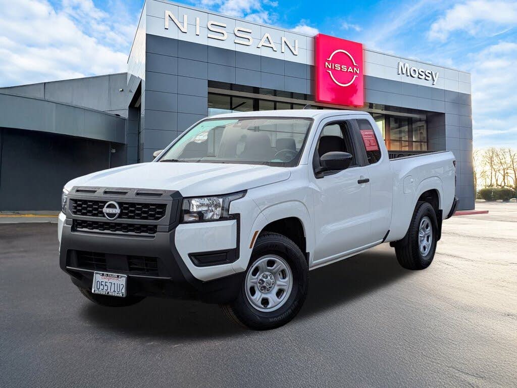 2025 Nissan Frontier S King Cab RWD